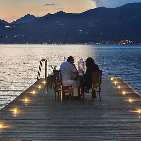 Hotel Merano Бренцоне-суль-Гарда Екстер'єр фото